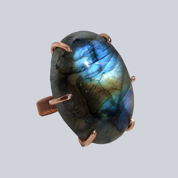 N/A Jewelry - Labradorite Ring — Handmade
